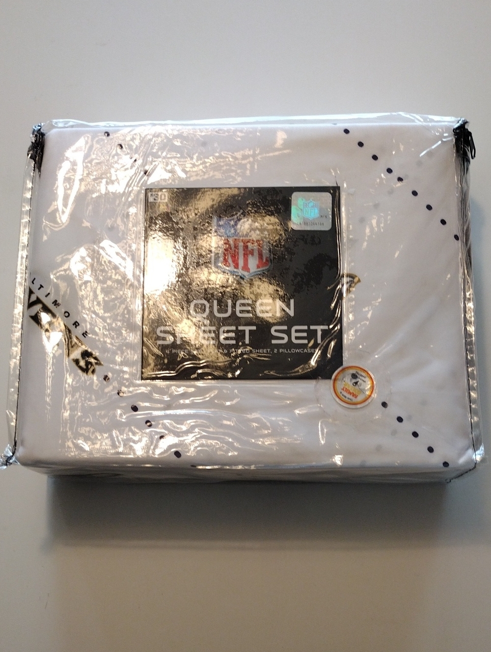 NFL White Queen Sheet Set with Subtle Navy Dot Accents